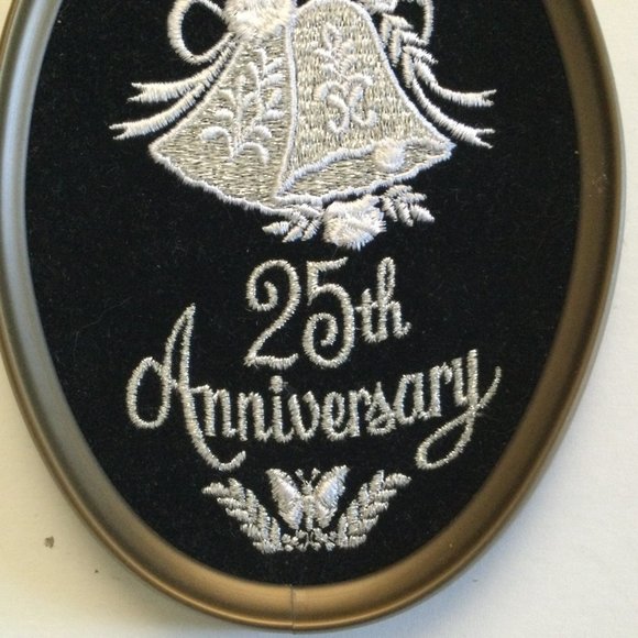 Ecstacy giftware hand crafted in Canada 25th anniversary embroidery oval - Picture 3 of 4